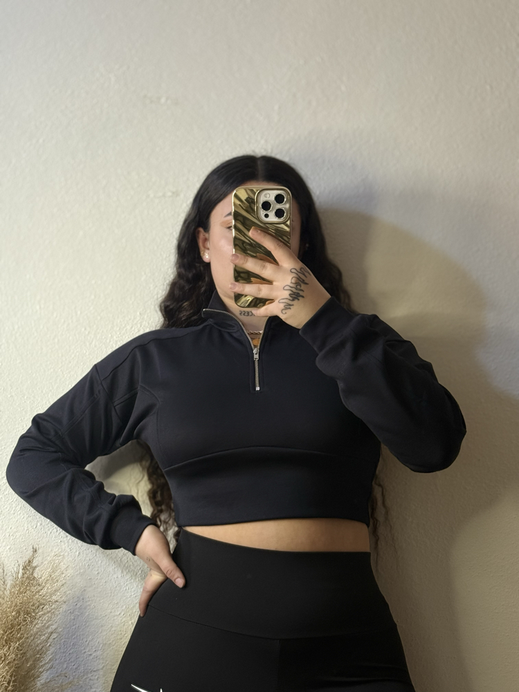 Yarım fermuarlı siyah crop sweetshirt
