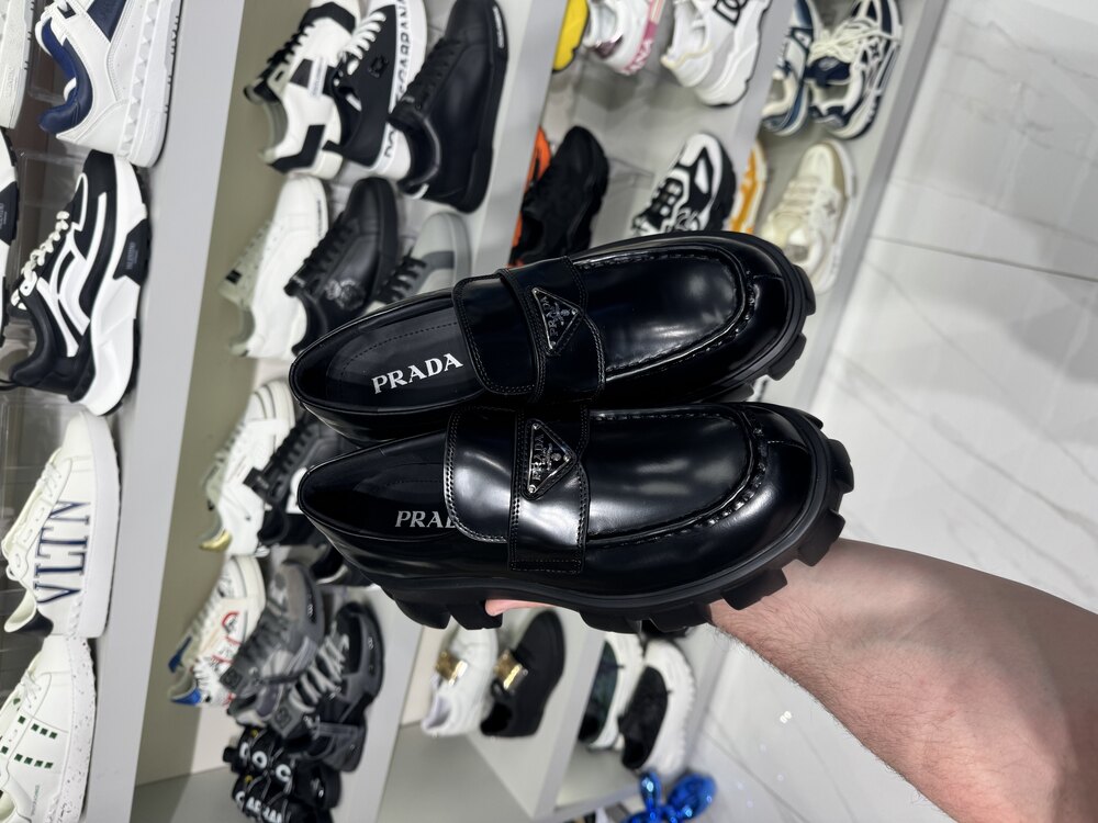 Prada Loafer Unisex