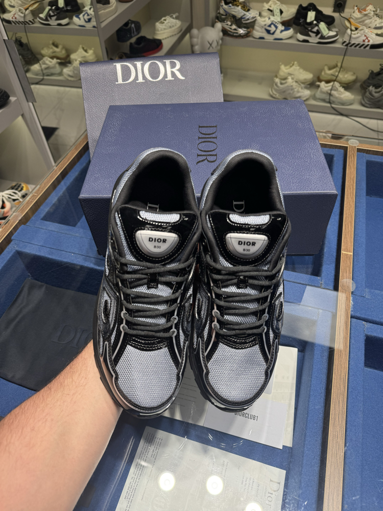 Dior