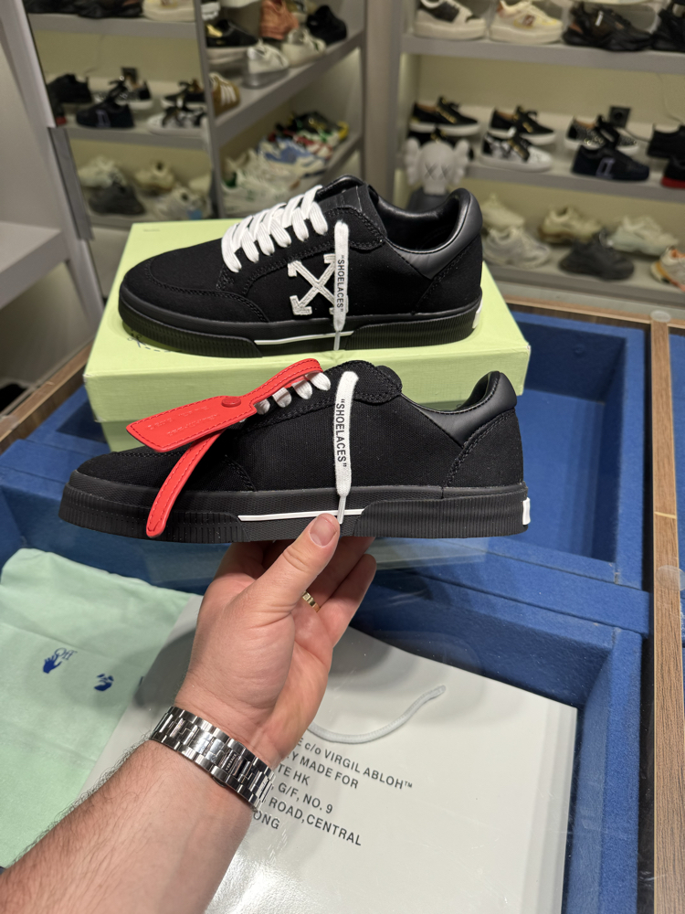 Off White 