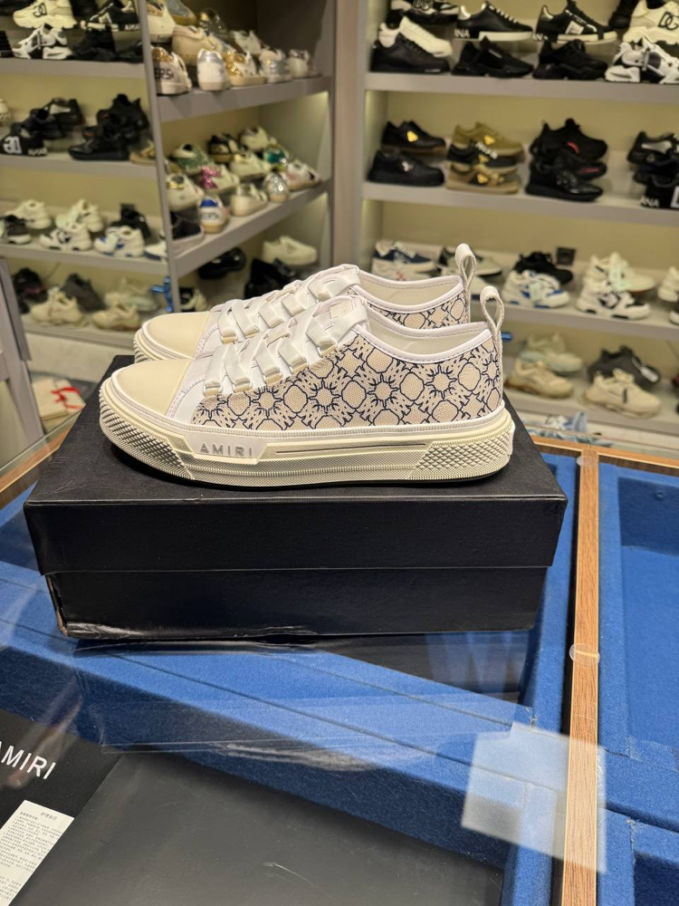 Amiri 