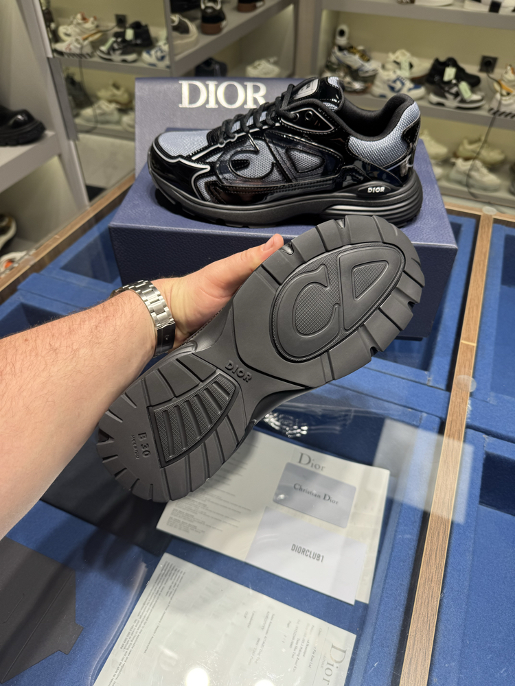 Dior