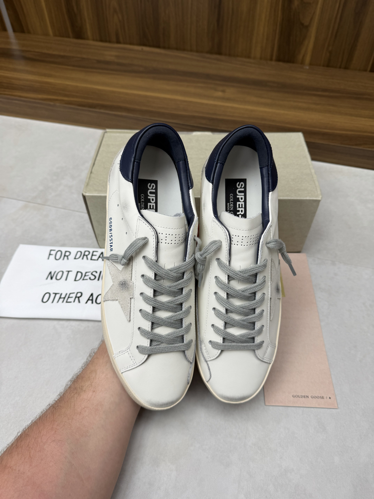 Golden Goose