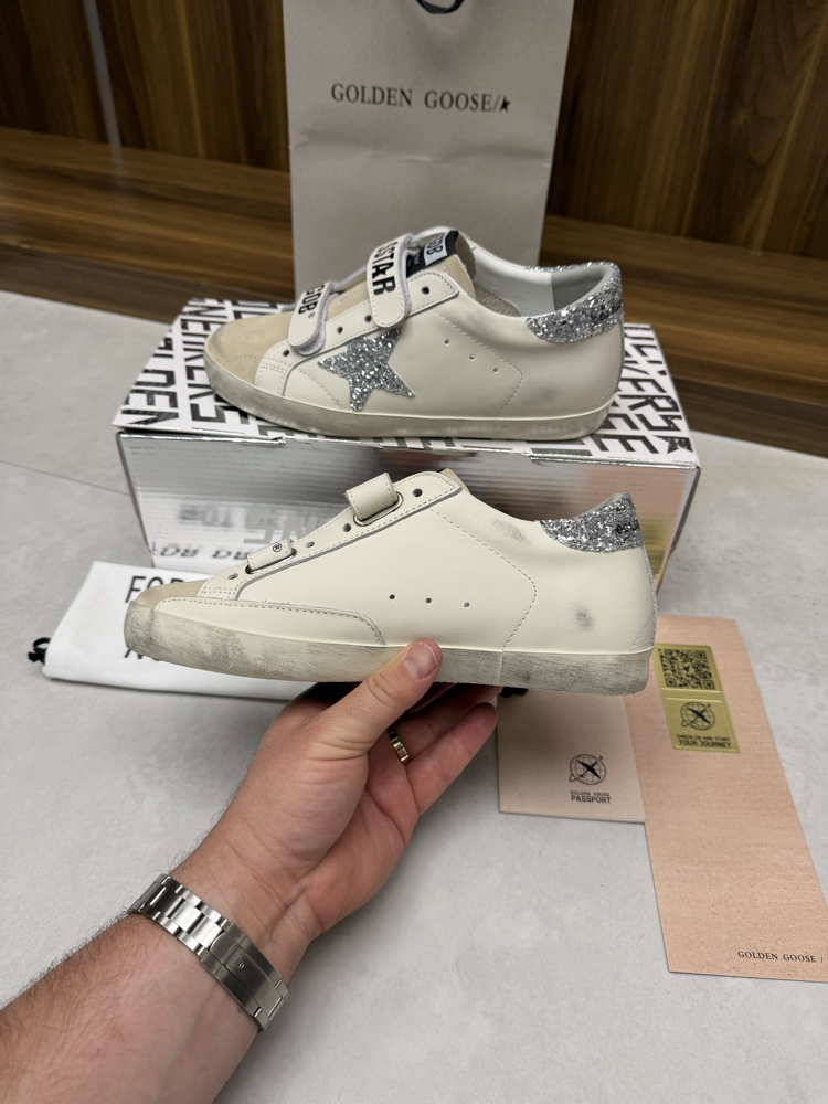 Golden Goose