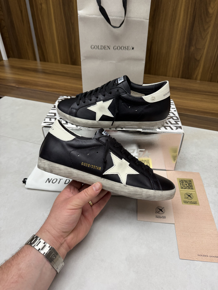 Golden Goose 