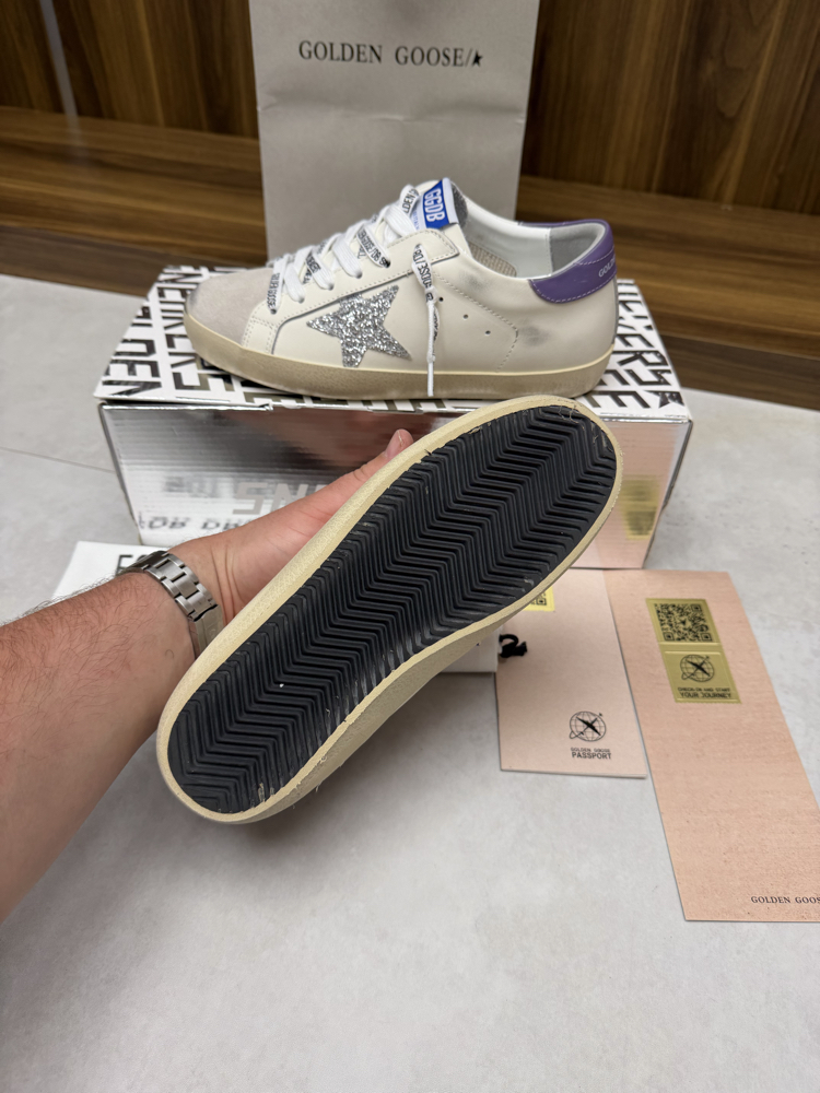 Golden Goose 
