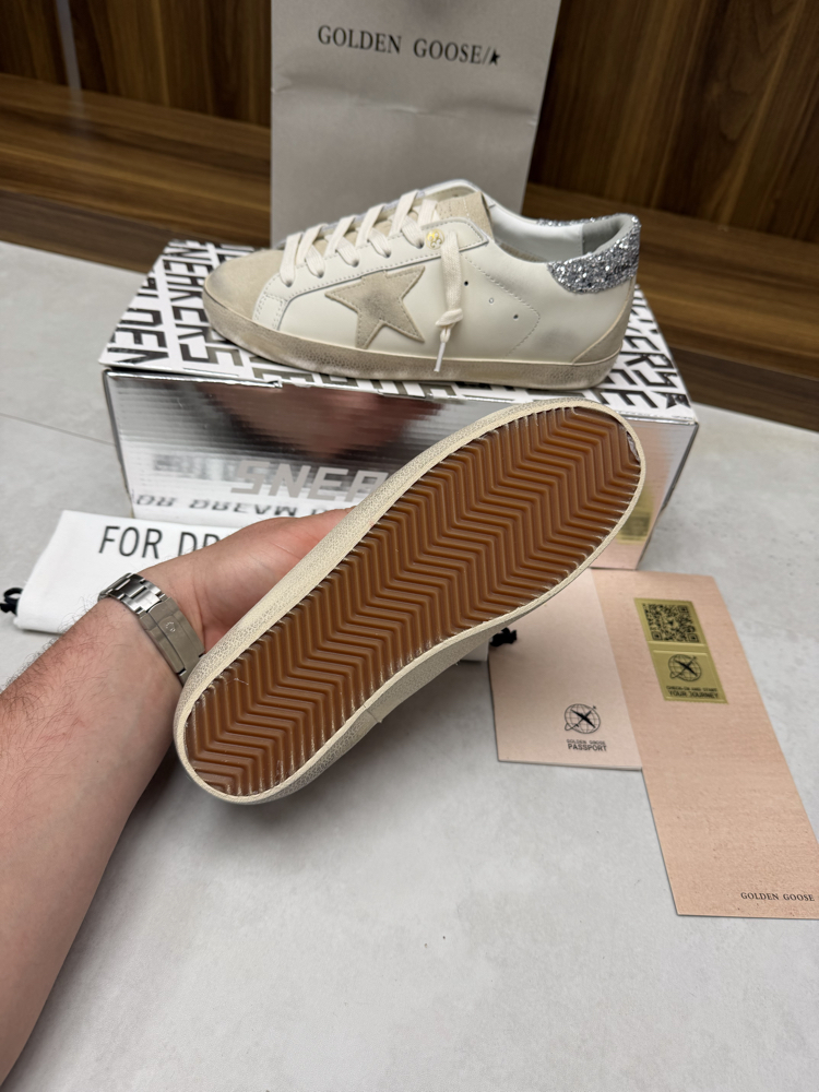 Golden Goose 