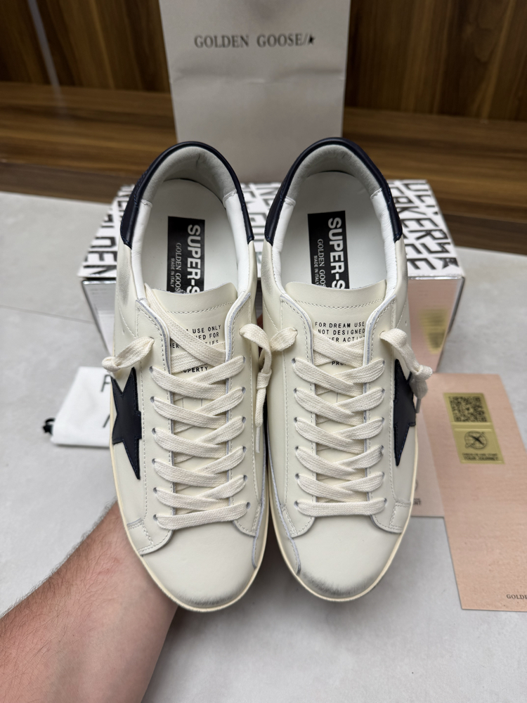 Golden Goose