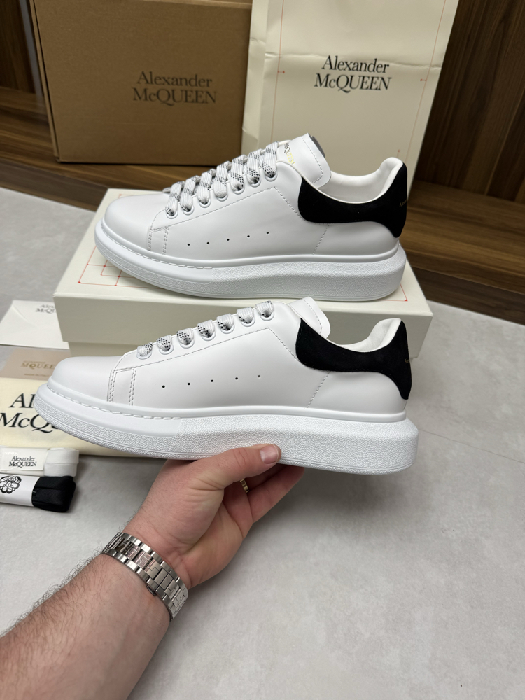 Alexander McQueen Siyah Süet