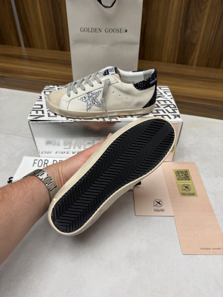 Golden Goose
