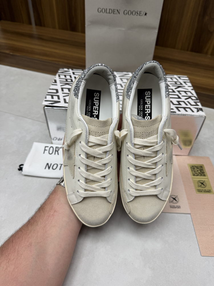 Golden Goose 