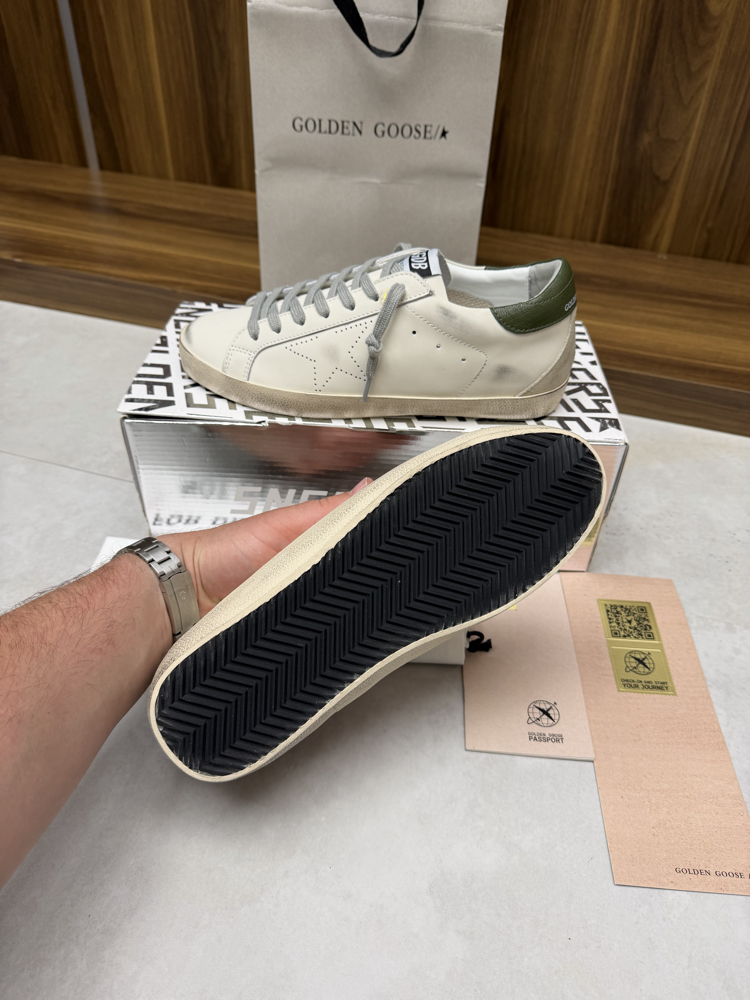 Golden Goose 