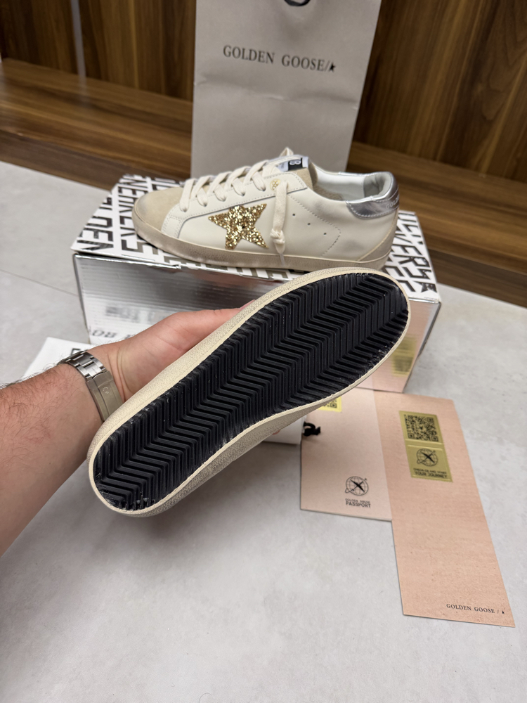 Golden Goose 