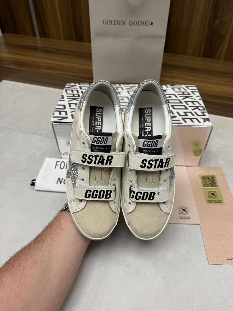 Golden Goose
