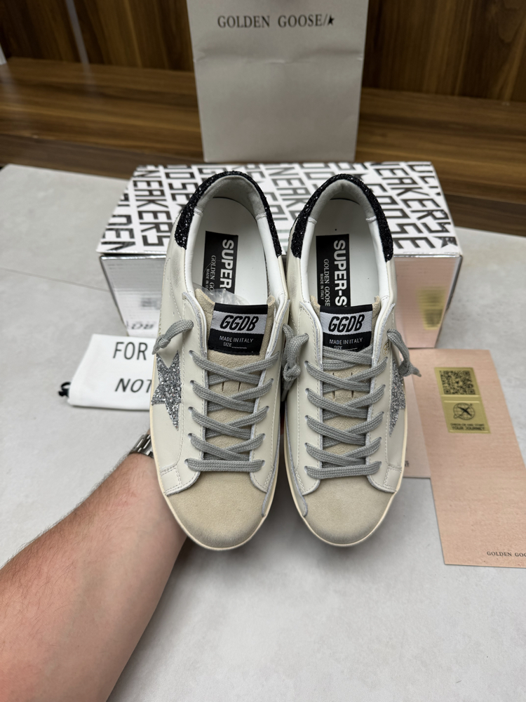 Golden Goose