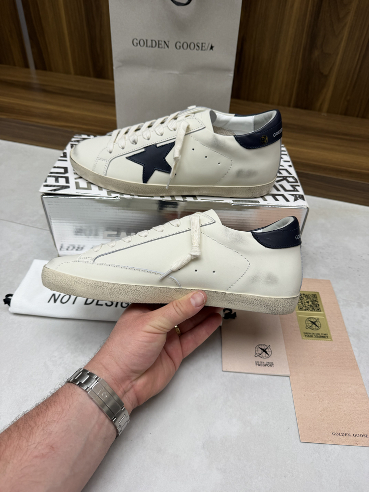 Golden Goose