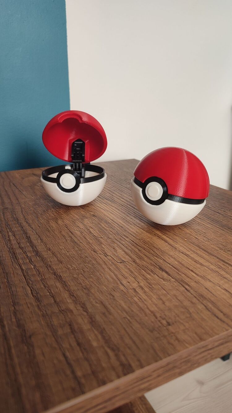 Poketopu açılan kapaklı