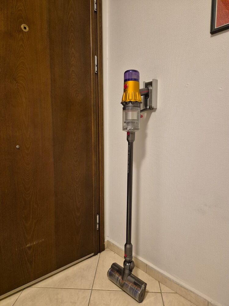Dyson duvar askısı 