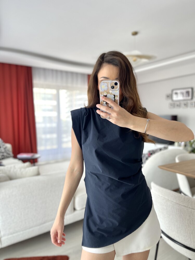 Drape Detaylı Bluz