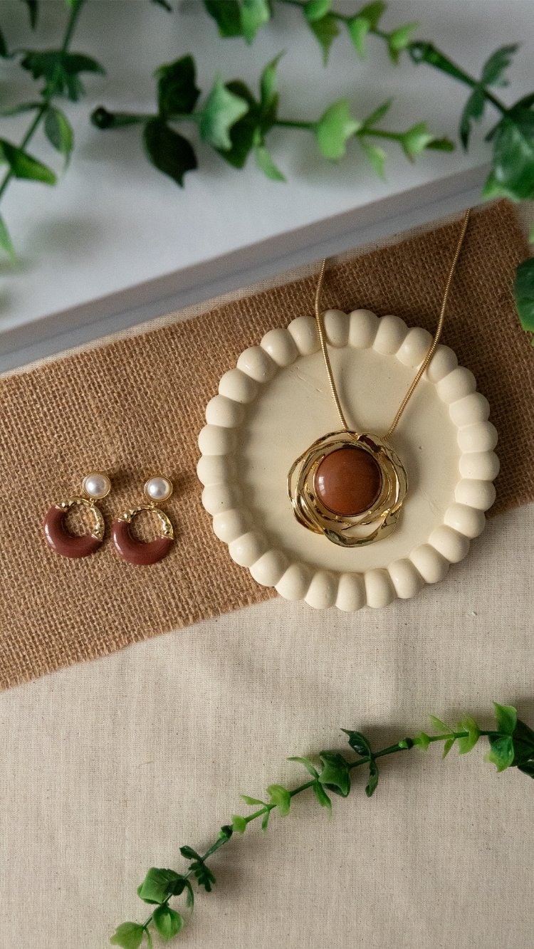 Brown Kolye Ve Küpe set