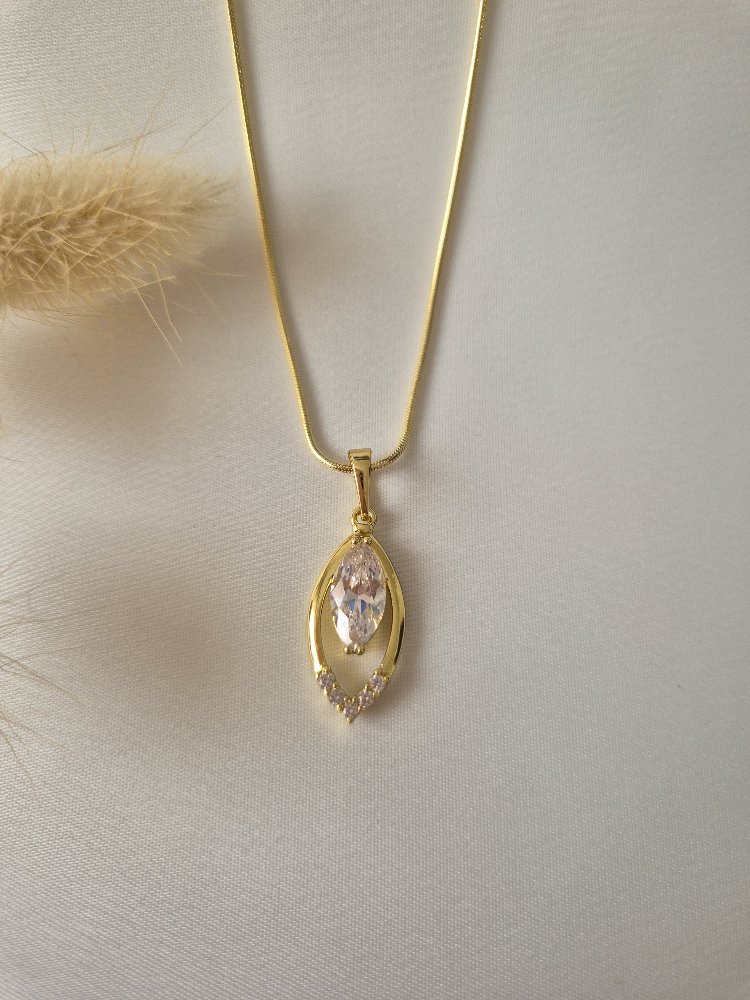 Gold Damla Küpe
