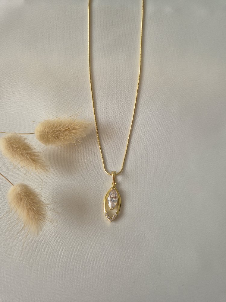 Gold Damla Küpe