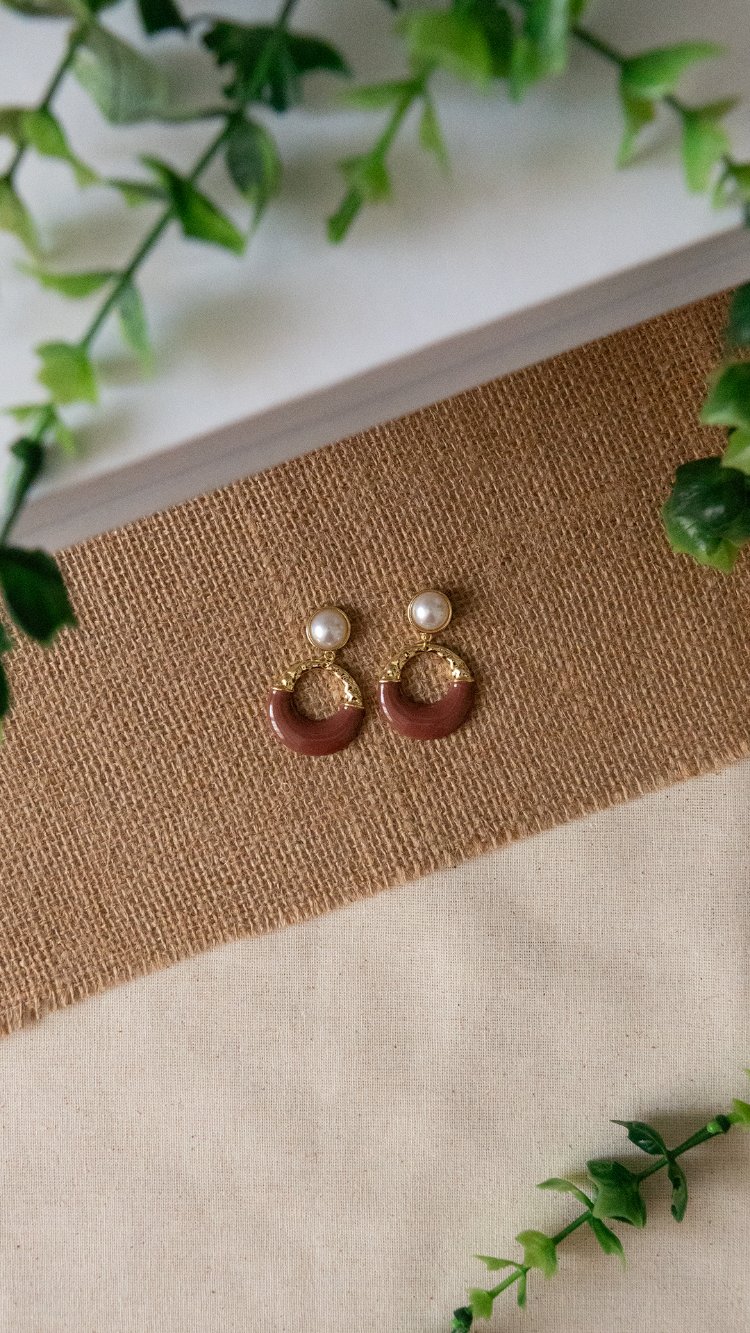 Bordo Gold incili Küpe