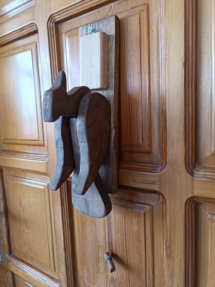 Ahşap kapı tokmağı