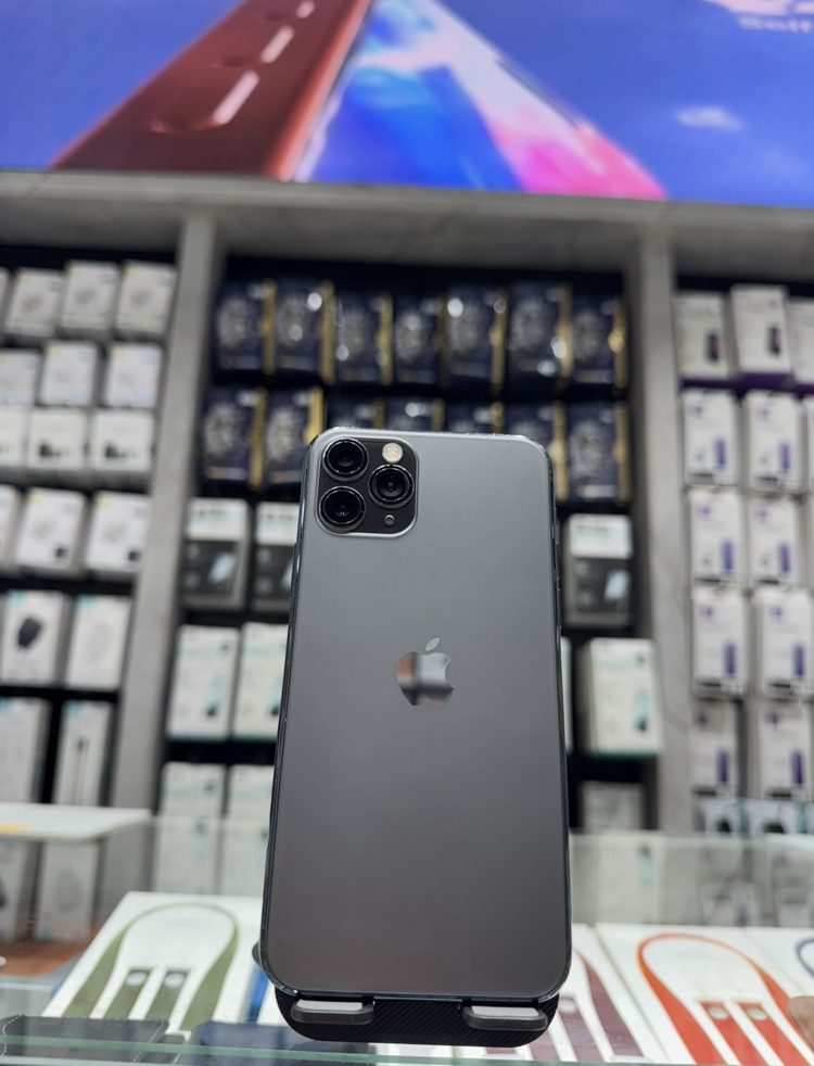 (5) İPhone 11 Pro 64GB Siyah Pil%86