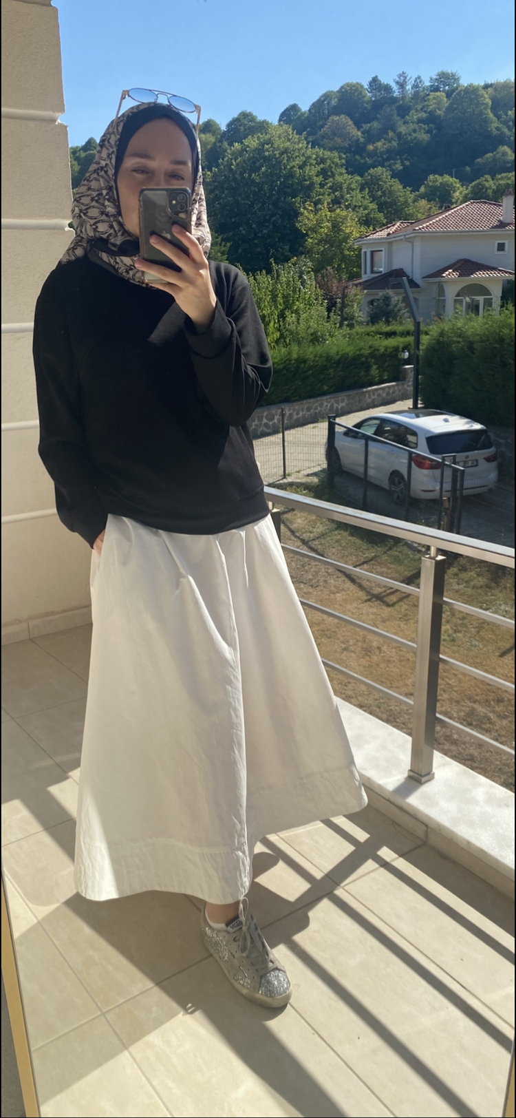 Ami Siyah oysho sweatshirt
