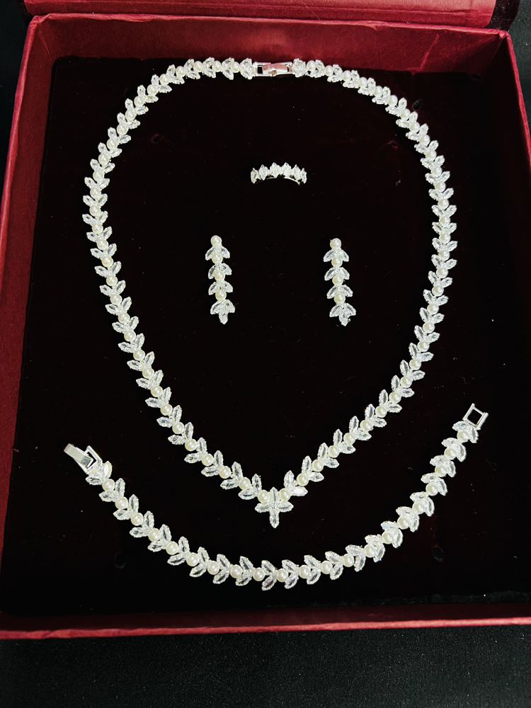 set kolye 