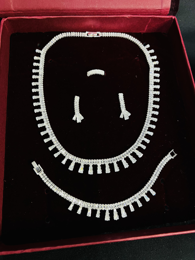 Zirkon set kolye 