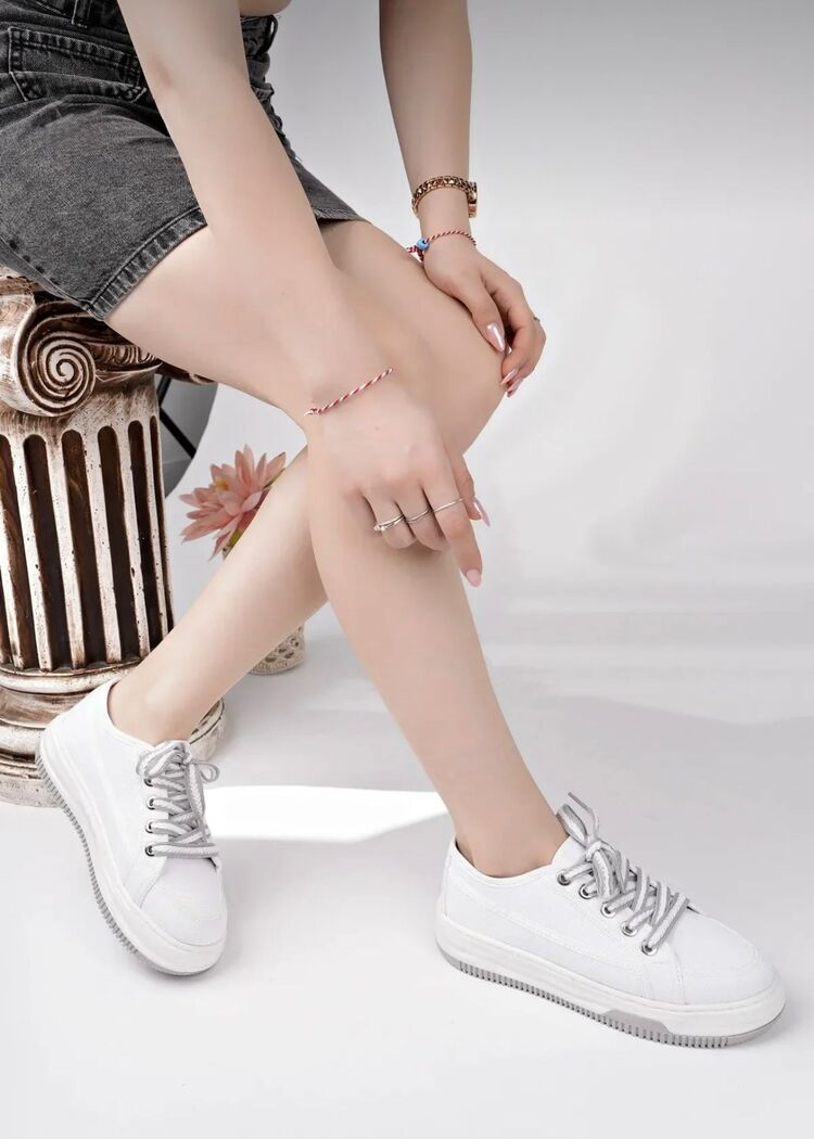 Kadın Sneaker Yüksek Taban Beyaz Spor Ayakkabı