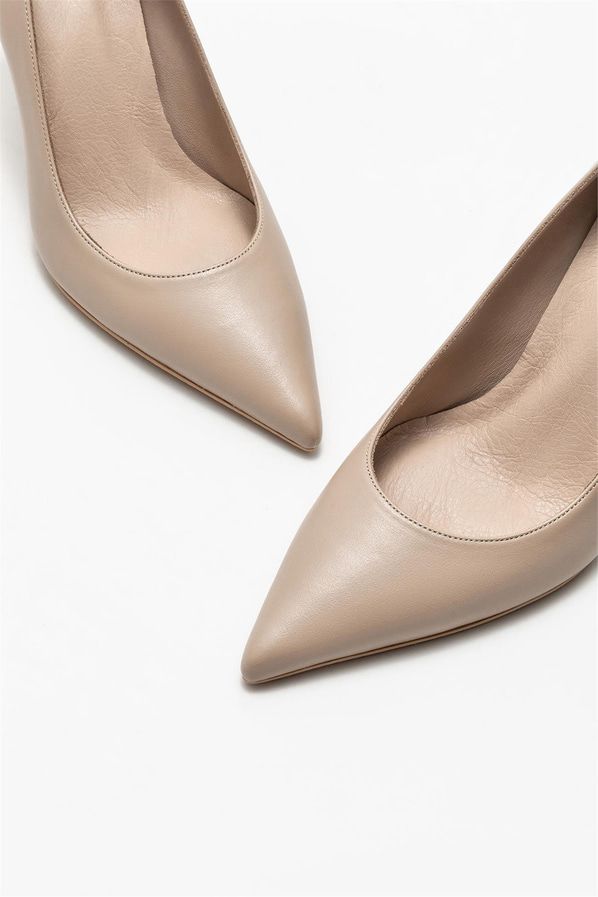 Kadın Bej Topuklu Stiletto Ayakkabı
