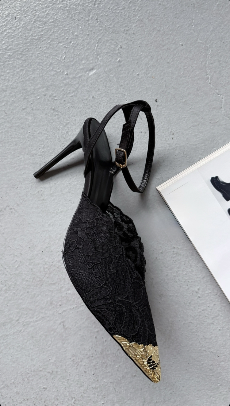 Black Icon Siyah Dantel Bilekten Bağlı Stiletto 