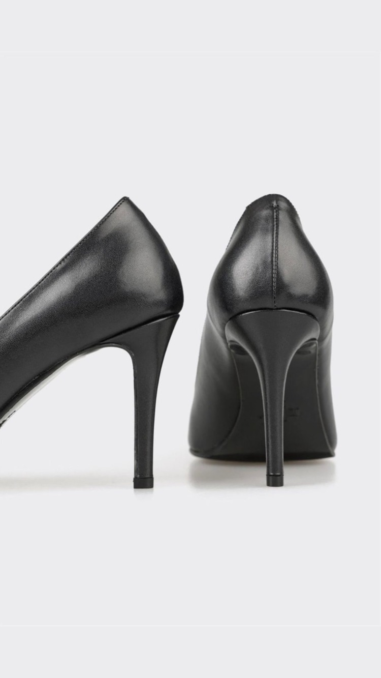Kadın Siyah Topuklu Stiletto Ayakkabı