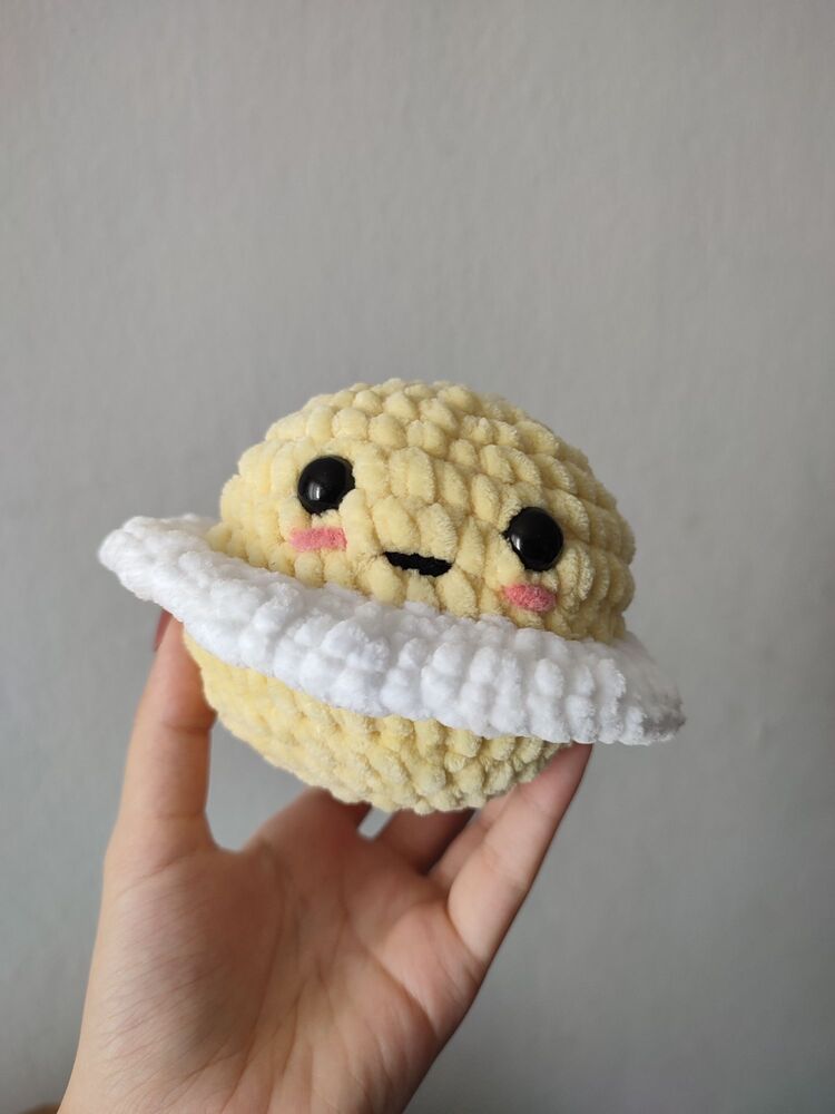 Peluş Satürn 