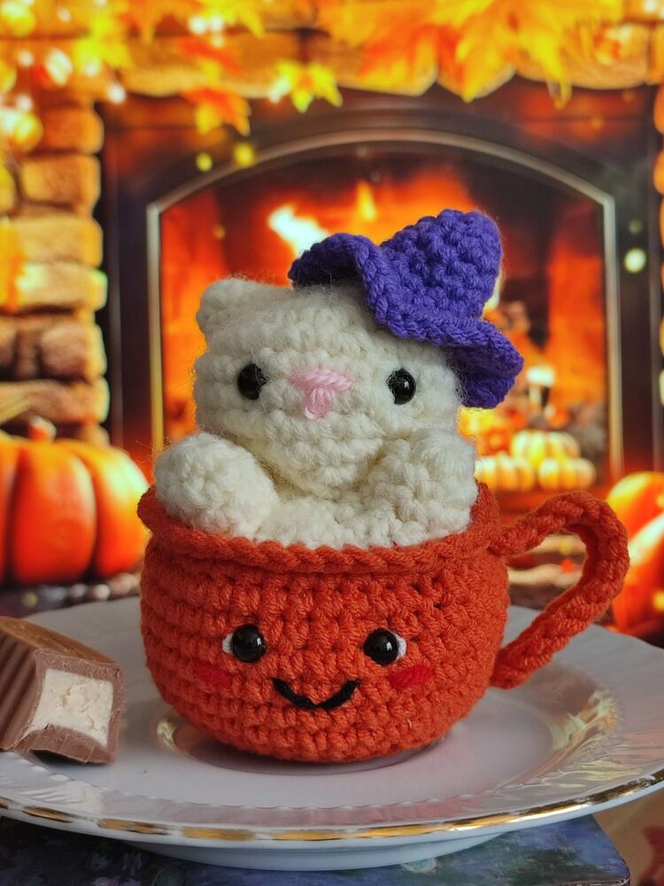 Pumpkin Spice Cat 