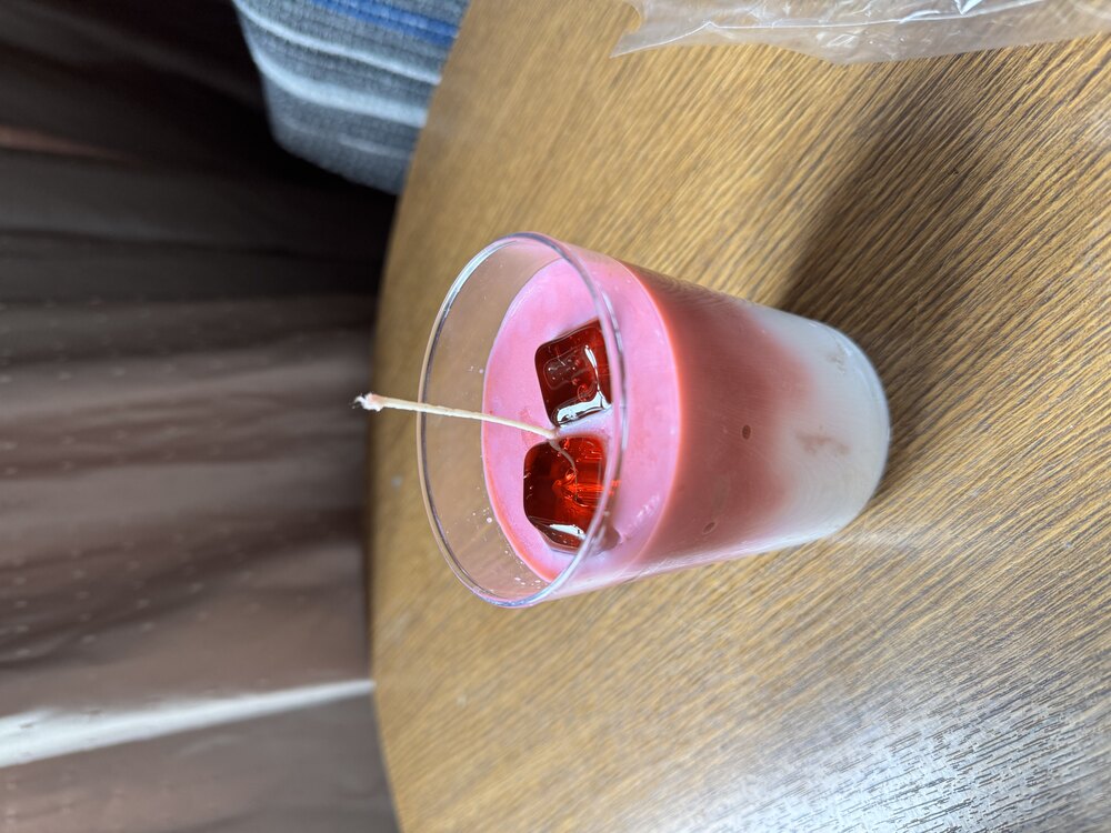 Strawberry Milkshake 240 ml