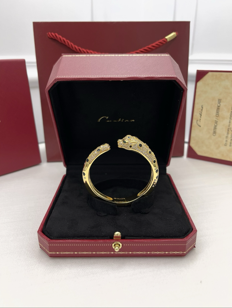 Panthere Taşlı Gold Bilezik Kutulu