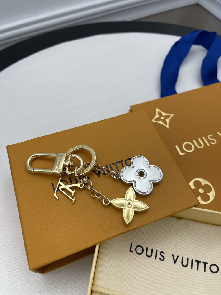 Louis Vuitton Blooming Flower Strass Anahtarlık