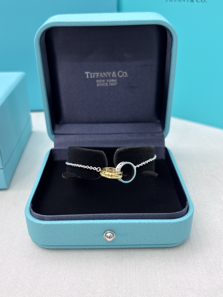 Tiffany 1837 İç İçe Geçmiş Halka Bileklik