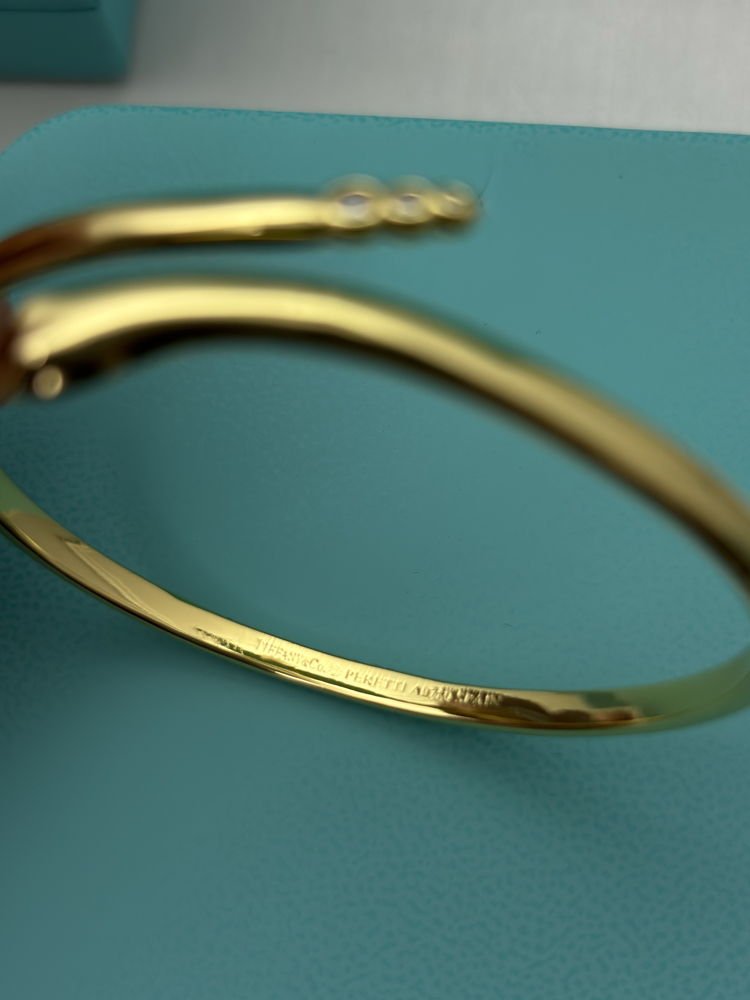 Tiffany Yılan Figürlü Gold Bileklik