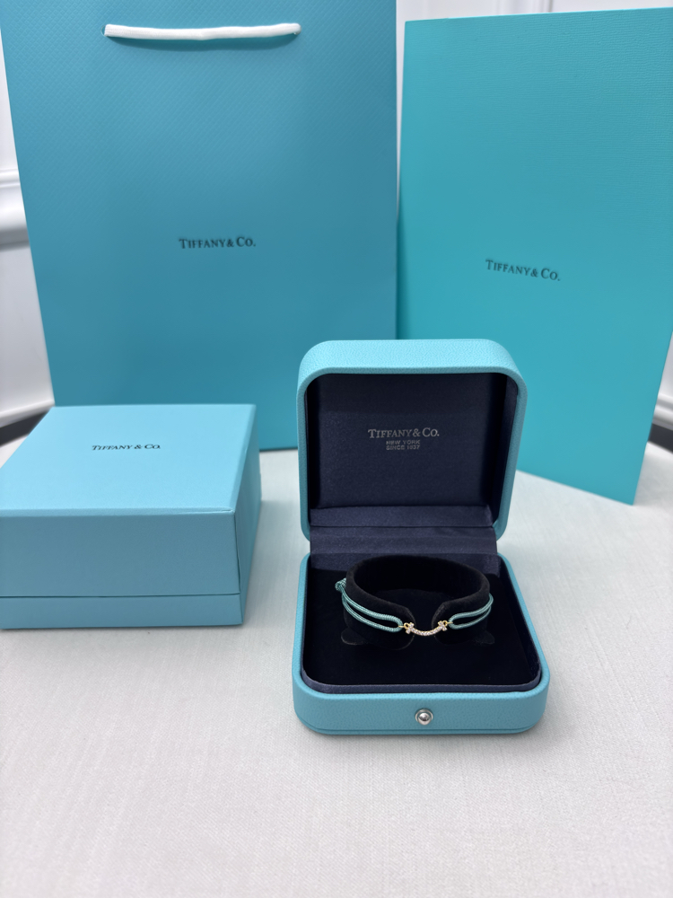 Tiffany Smile Mavi Bileklik