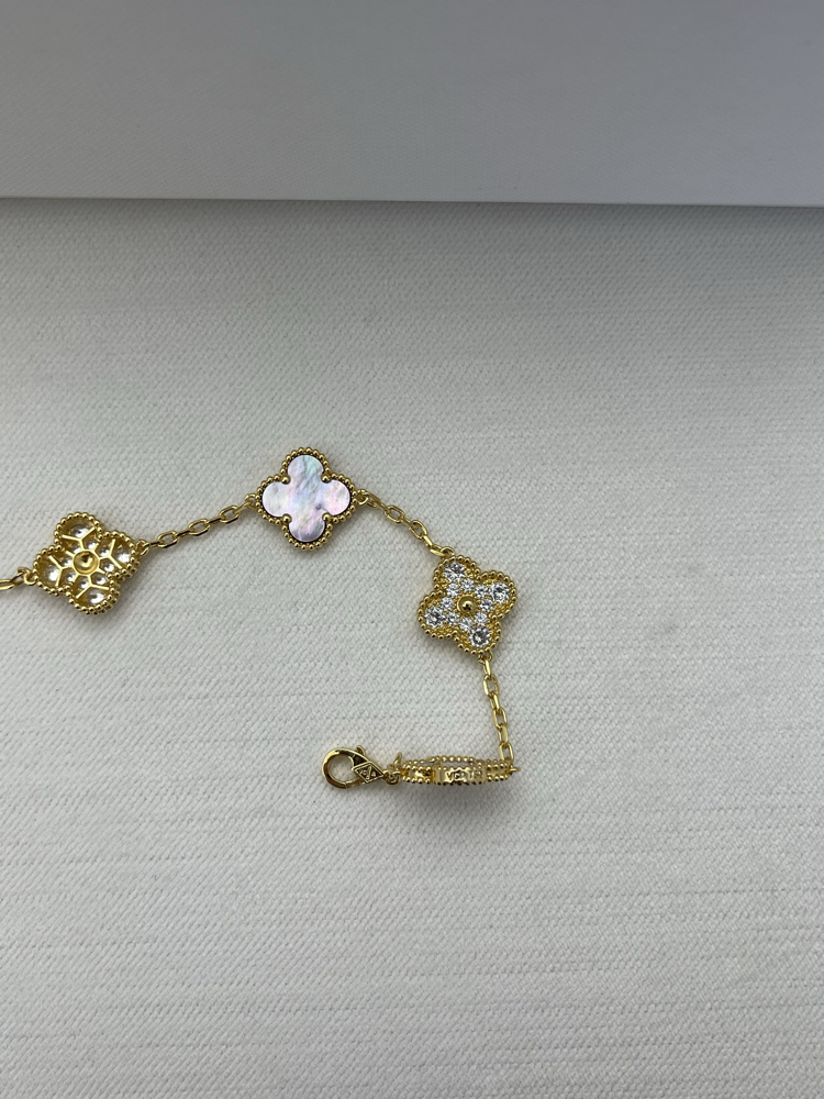 VCA Lila Gold Taşlı Bileklik Kutulu
