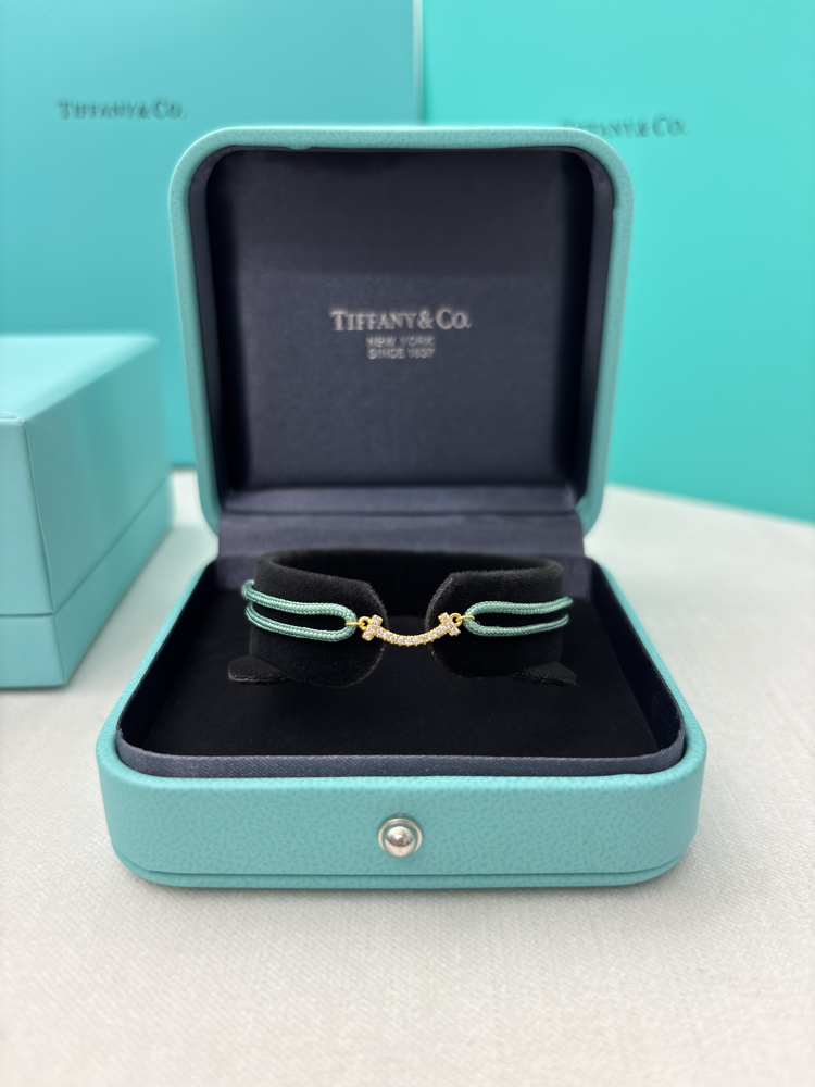 Tiffany Smile Mavi Bileklik