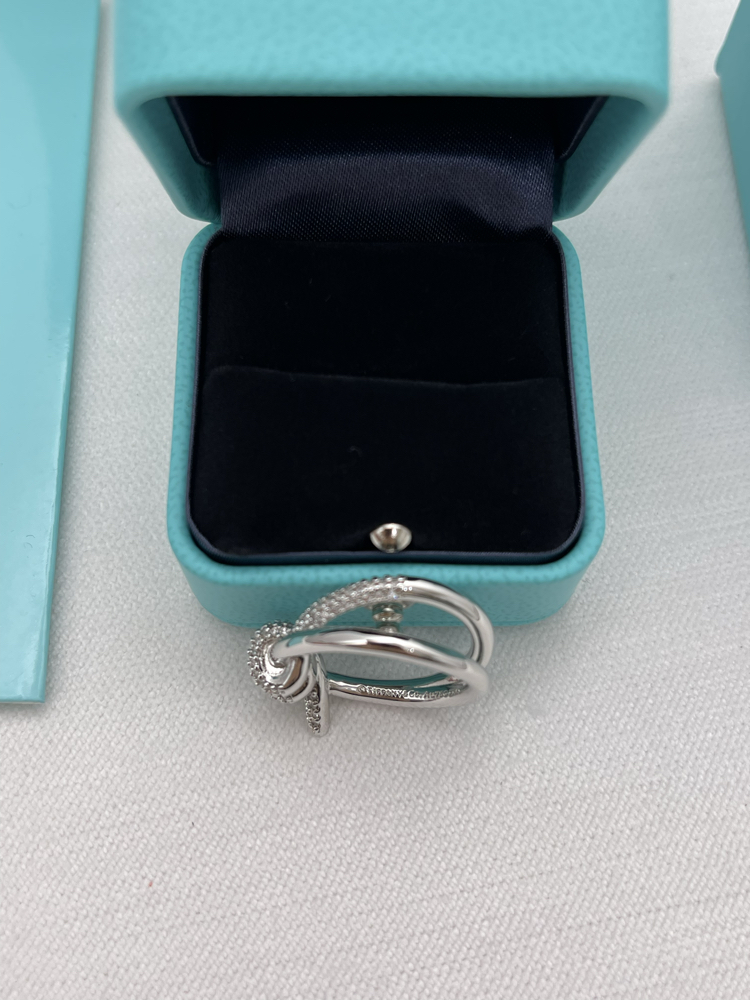 Tiffany&Co. Knot Silver Yüzük Kutulu