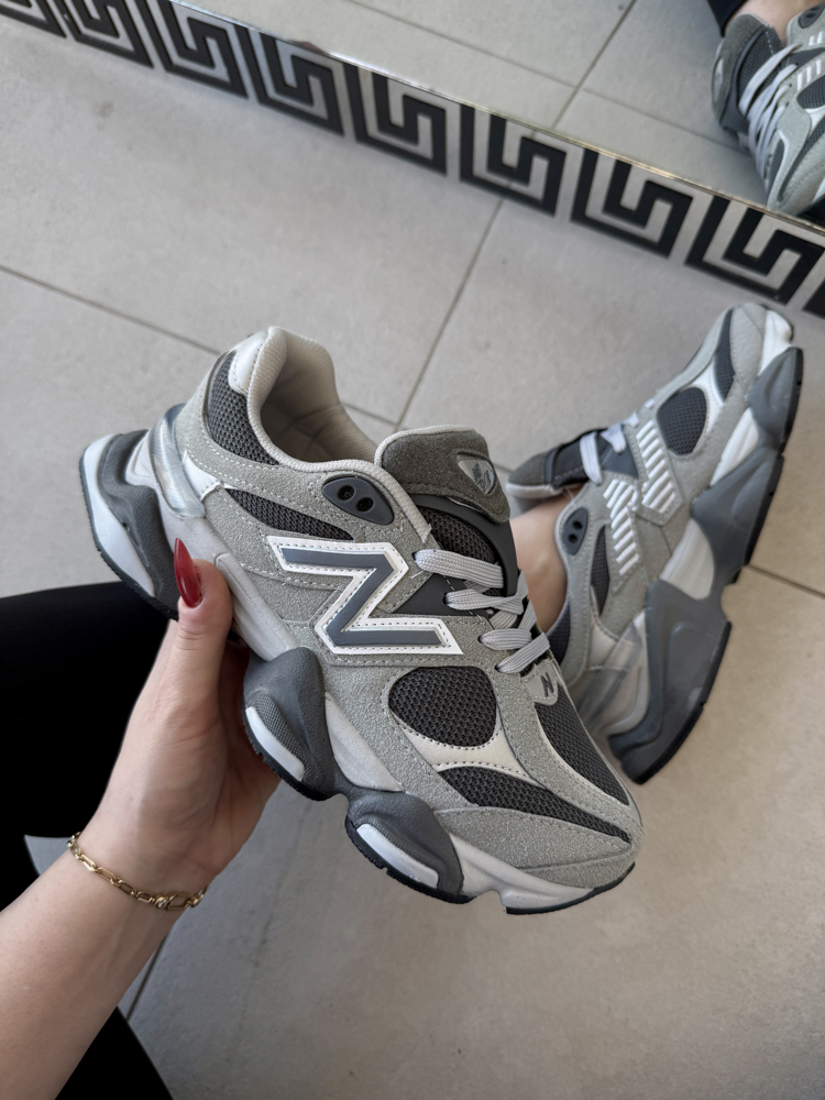 New Balance 9060 Grey