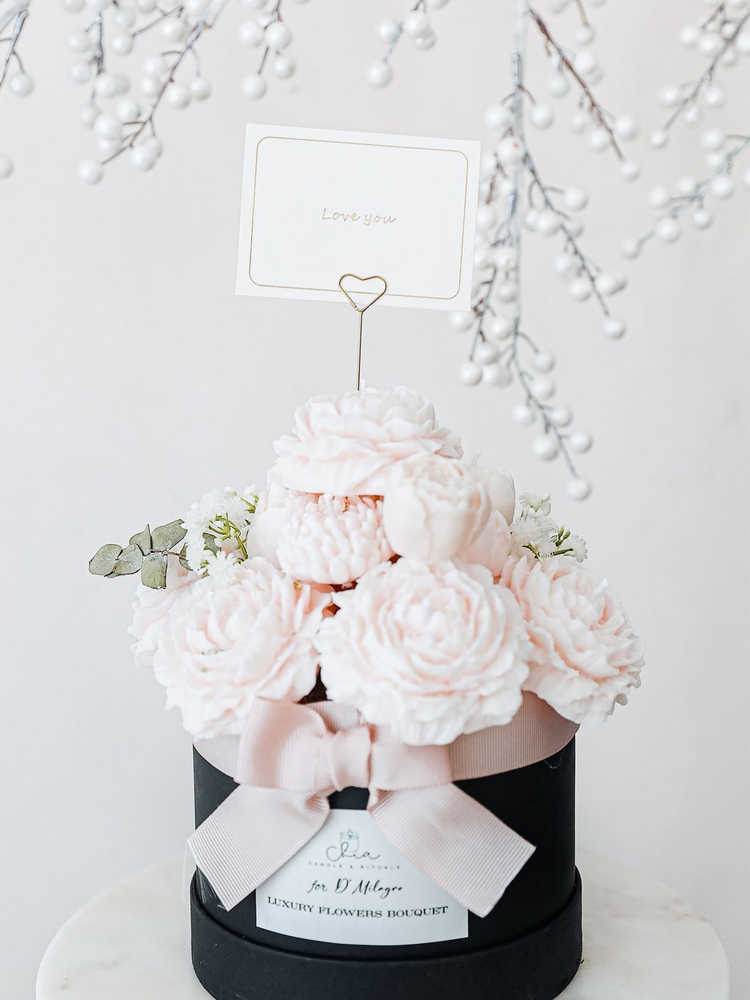 Soft Pink Bloom Candle Bouquet