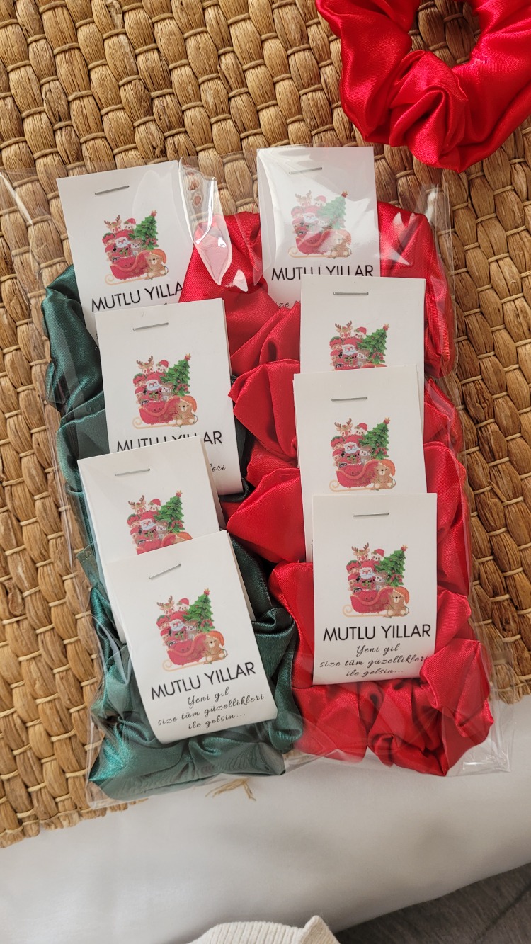 8li yeni yıl kartlı saten toka